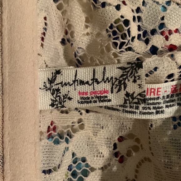 Free People nude bandeau - Picture 3 of 4